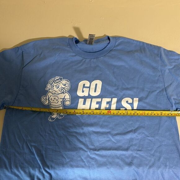 Go heals North Carolina t shirt - Picture 2 of 2